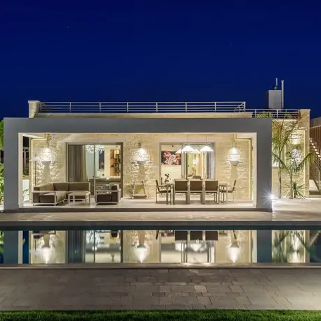 Aurora Villa