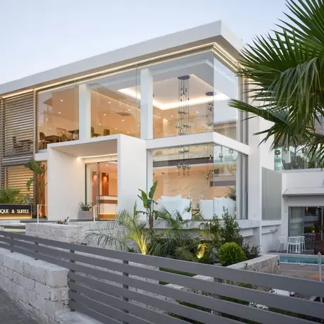 Aloe Suites