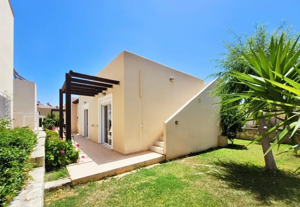 Azure Beach Villas 7.2