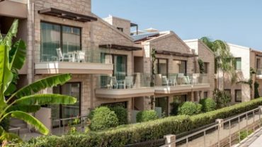 Airis Boutique & Suites